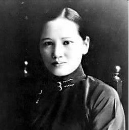 孙中山也是“渣男”,娶了妻子卢慕贞,又心仪陈粹芬,你听过他们的故事吗