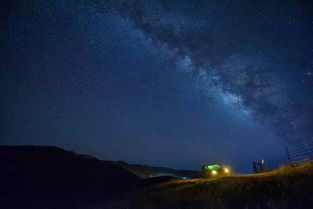 闪闪烁烁是什么意思