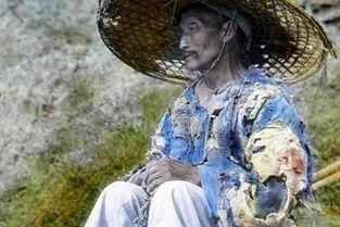 捉襟见肘比喻什么，捉襟见肘有贫穷的意思吗