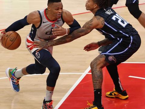 饮恨西北是什么意思，饮恨吞声