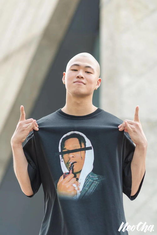 flexing嘻哈俚语，flexing俚语什么意思