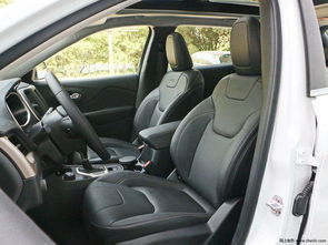 一个车四个又念什么组词，一个车四个又念什么怎么组词