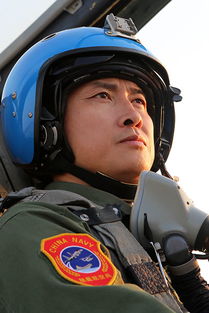 一着惊海天里的飞行员是谁