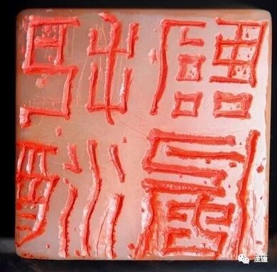 把酒临风的临什么意思执策而临之，把酒临风是不是成语