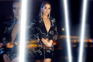 狂欢动词用英语怎么说