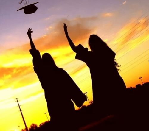 做一个快乐的人作文，做一个快乐的人文案