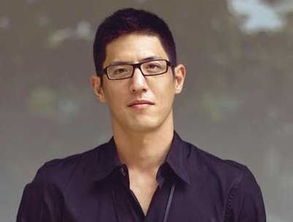 蒋友柏的画多少钱一副，蒋友柏谁起的名