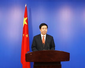 吉祥人寿的董事长兼总经理胡军认识不?