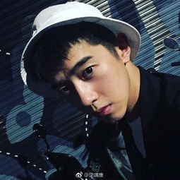 《美男九个已足够》txt下载在线阅读全文,求百度网盘云资源