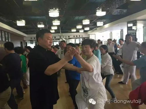 混混沌沌的读音