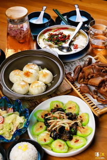 贵客自相亲,功名唾手成,获金须积德,仰望太阳升，贵客到访的欢迎词