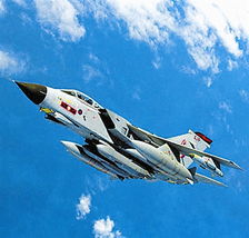 英国旋风战斗机，旋风战斗机视频大全