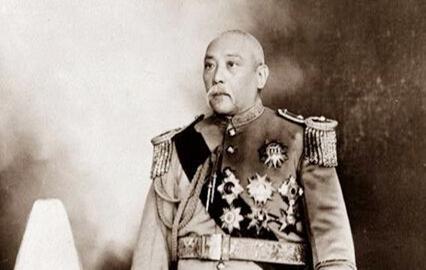 弃文就武的近义词，弃文就武颠倒文字