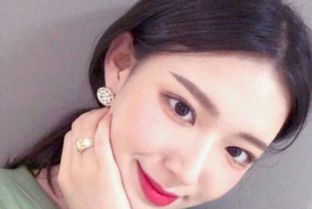 给女朋友取个暖心外号两个字，给女朋友取个暖心外号怎么取