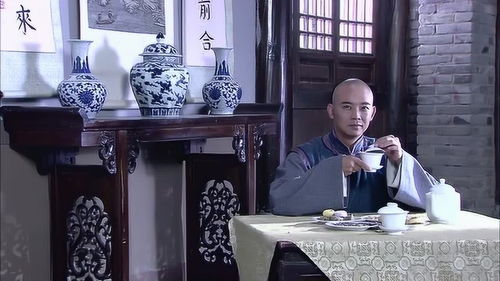 义正言辞和义正严辞的区别是什么?