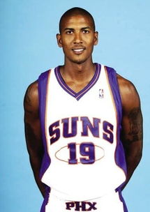 NBA历史谁的单场三分命中数最多