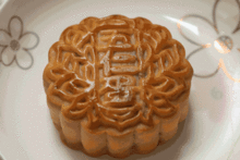 莲蓉馅是什么材料做的，莲蓉的功效和作用