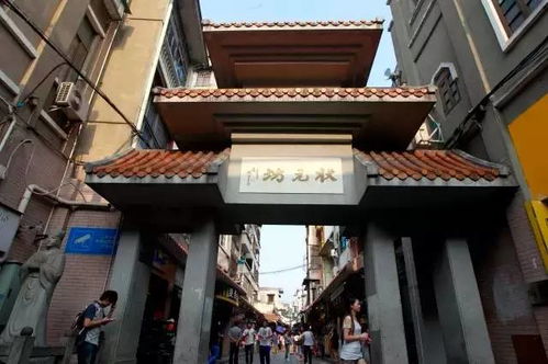 门庭冷落的反义词_近义词_同义词_字词解析