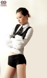 2011快乐女声李斯丹妮的资料。?