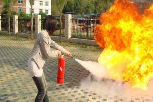 灭火基本方法有哪四种化学，灭火基本方法有哪四种图片