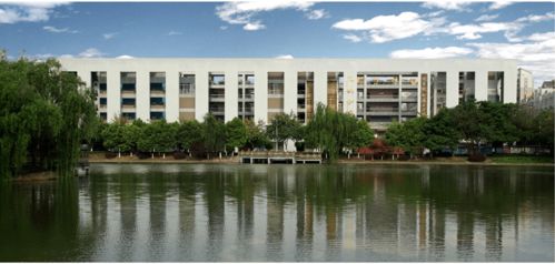 成都美术学院毕业证是四川音乐学院吗