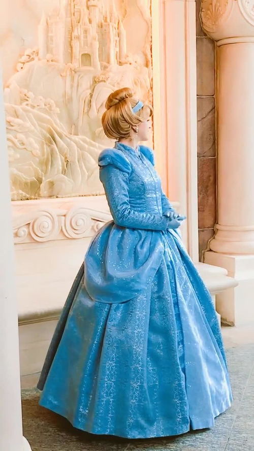 爱的水晶鞋——这歌是谁唱的?歌词呢?