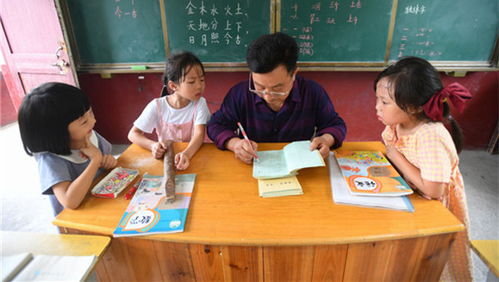 殷殷的意思解释，言之谆谆意之殷殷的意思