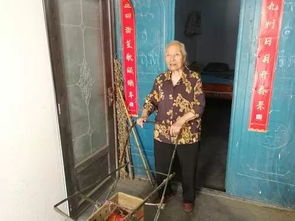 苏兰芳简介，苏兰芳早年演唱录像录音