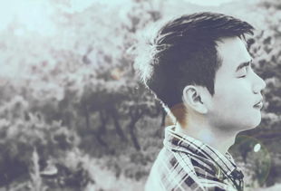 罗邱，落秋中文网