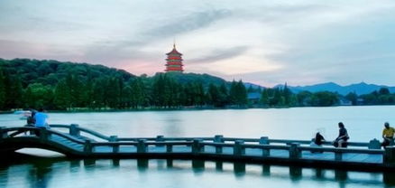 想去杭州旅游应该怎么安排行程?