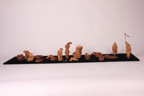 雕镂的拼音和意思，雕镂的拼音是什么