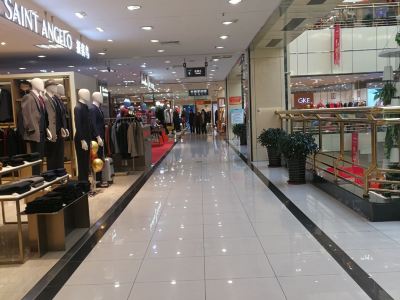 保百购物广场卖自行车吗