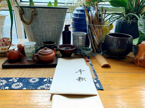 案头工作的意思是什么