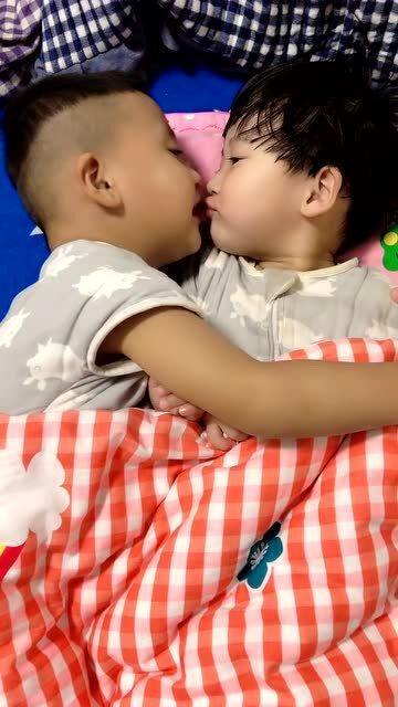 双胞胎怎样判断龙凤胎 - 百度宝宝知道