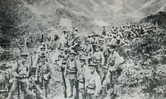 请问当年雾社事件的起义者还有后人留在现代吗?现在还有影片《赛德克巴