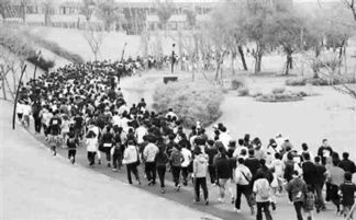 浩浩荡荡的意思是什么?