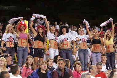 洛杉矶银河队徽，洛杉矶银河队伊布