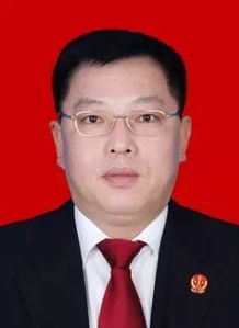 王海清书法老师简介，王海清简介书法