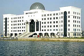 南开大学滨海学院学费多少钱一年，南开大学滨海学院学费2021
