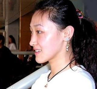 邵娜泰兴，邵娜娜