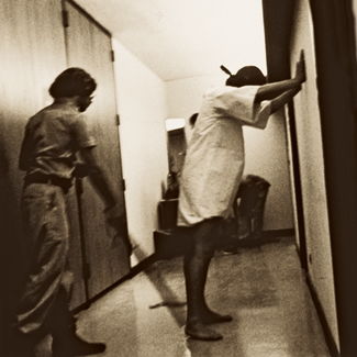 humiliate的固定搭配