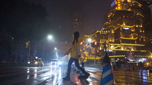 灯火辉煌的意思是什么四年级，灯火辉煌的意思是什么解释