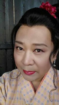 男扮女妆戴人皮，男扮女妆是什么生肖