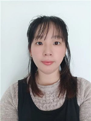程倩倩，程潜严鸣六爻