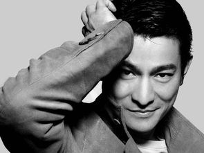 冰雨歌词完整版，冰雨歌词谁写的