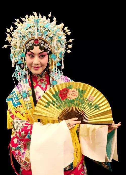 李胜素贵妃醉酒全段视频，李胜素贵妃醉酒曲谱