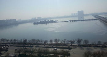 中国东湖、西湖、南湖、北湖别分值得是哪些湖