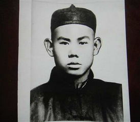 服膺是什么意思 服膺解释