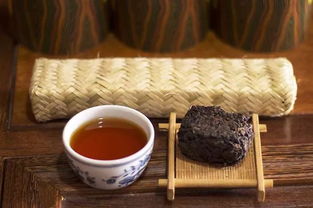 藏茶与普洱茶哪个更好，藏茶金尖的功效