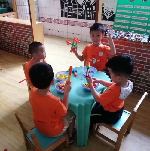 欢声笑语是什么意思